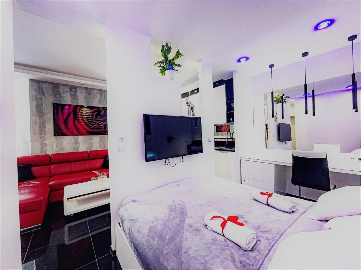 Apartament Cieplicka Lägenhet Jelenia Góra Exteriör bild