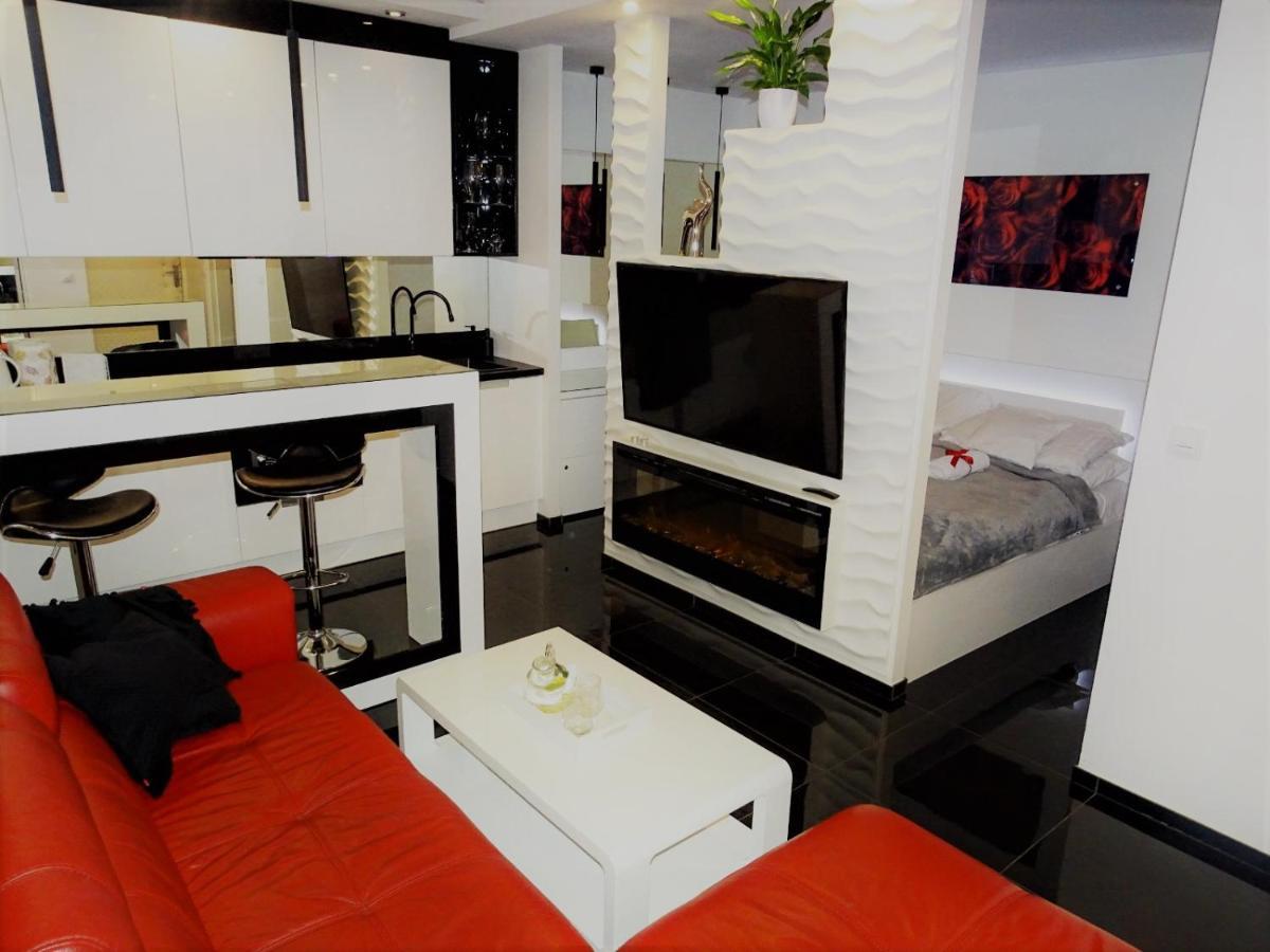 Apartament Cieplicka Lägenhet Jelenia Góra Exteriör bild